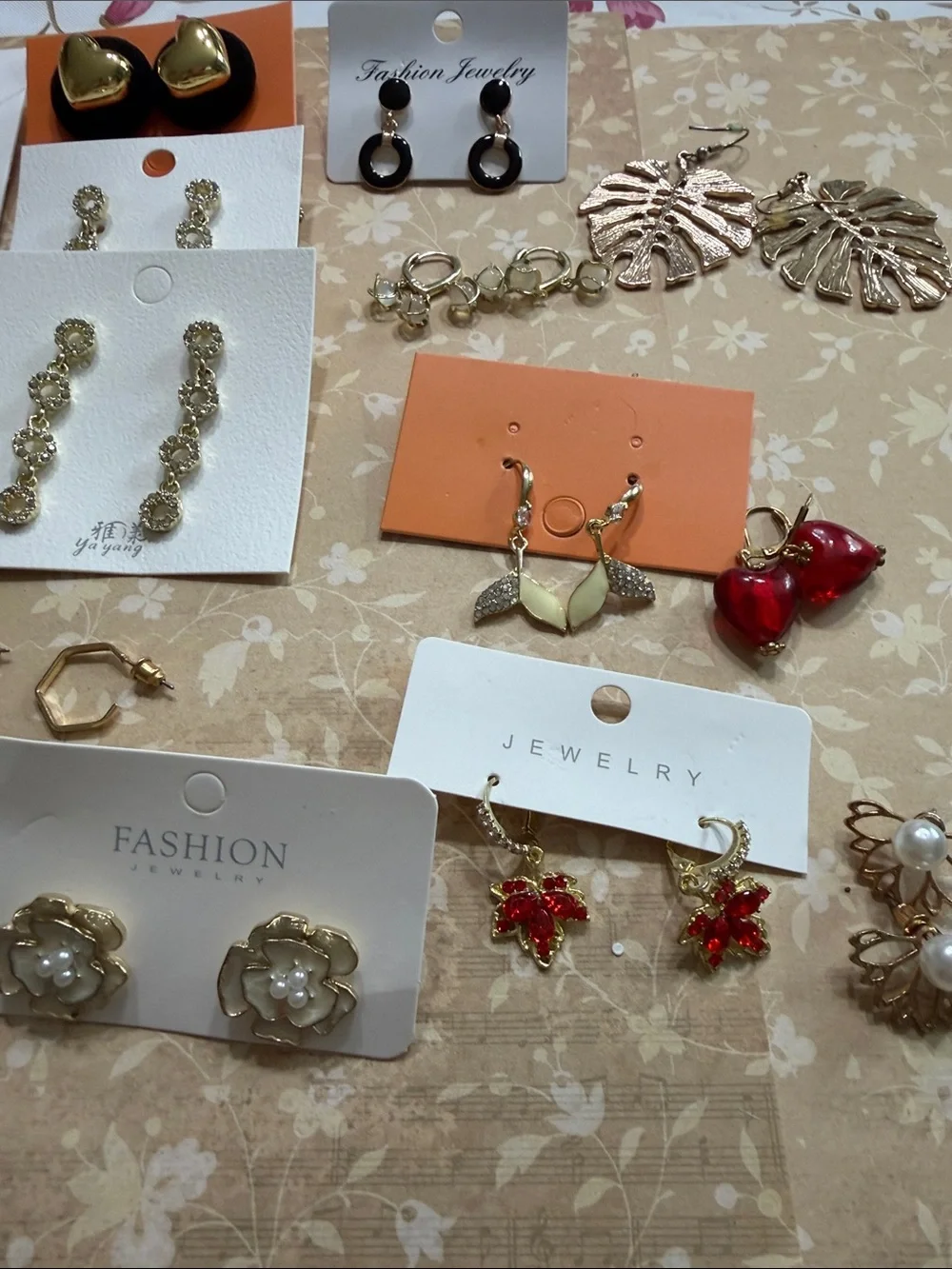20 piece custom jewelry bundle! $20 or best offer